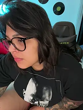 miacanela xo online show from May 11, 3:41 am