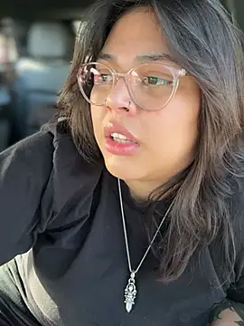 miacanela xo online show from February 13, 9:49 pm