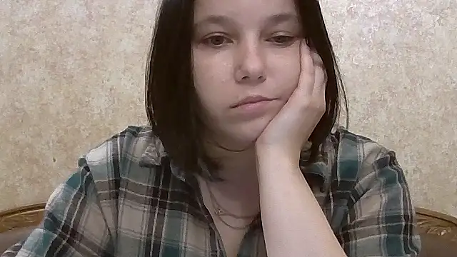 JeorginaJ online show from October 8, 1:15 pm