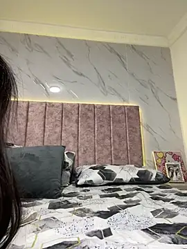 Kimmymadison- online show from May 20, 2:41 am