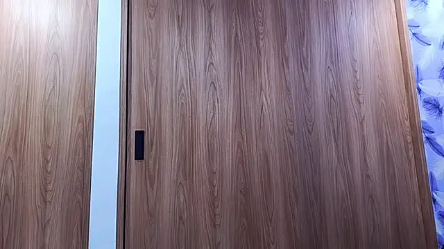 Snapshot of Molly_ADY chatting on October 23, 7:09 pm Molly ADY online show from October 23, 7:09 pm