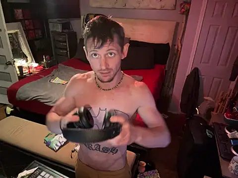 trash4cash online show from May 4, 8:23 pm