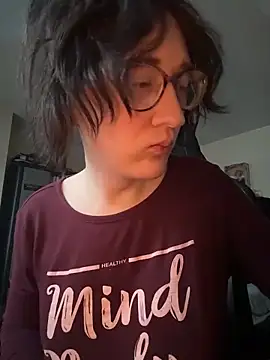 YandereDemon online show from November 15, 5:14 pm