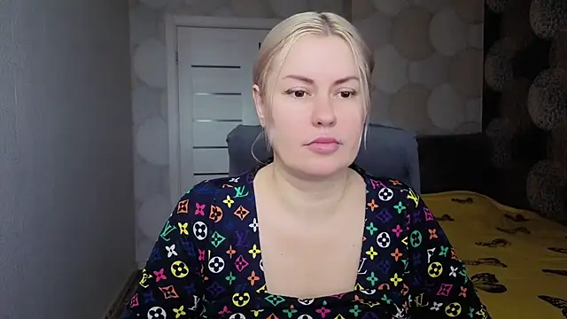 natusik online show from May 24, 3:38 am
