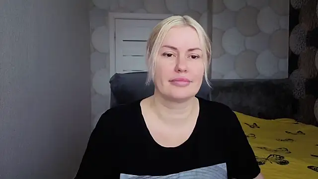 natusik online show from May 17, 3:49 am