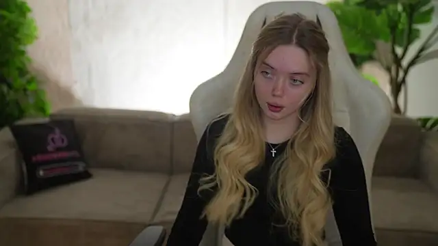 Cassy-Celestial  online show from January 11, 8:41 am