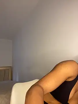 nicoleebony1 online show from May 21, 4:49 pm
