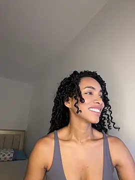 nicoleebony1 online show from May 25, 3:22 pm