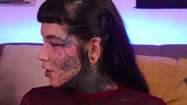 SylveonFox online show from November 7, 7:41 pm