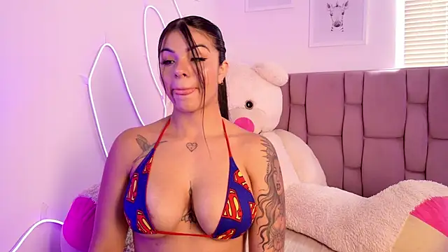 SophiaKarson online show from November 5, 6:02 pm