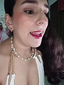 selem hadid online show from December 2, 2:46 am