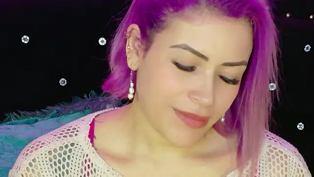 Natalia Montoya online show from May 7, 12:48 am