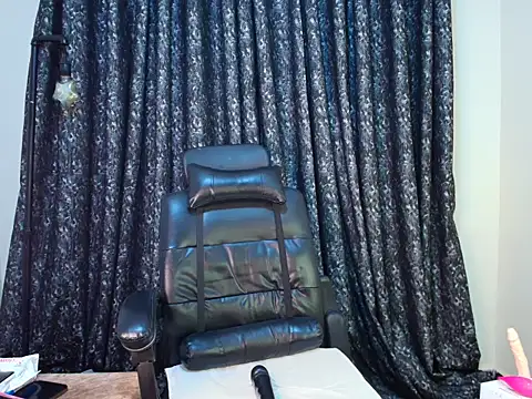 ebony shilly3 online show from October 27, 12:06 am