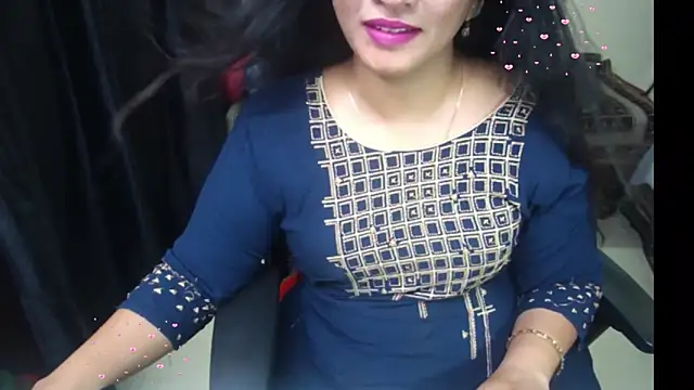 Arushisingh8888 online show from May 20, 3:20 pm