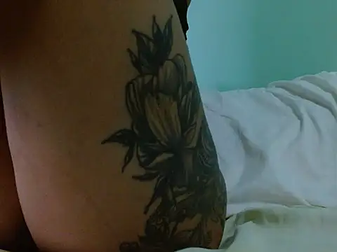 YuliFox online show from March 26, 6:26 am