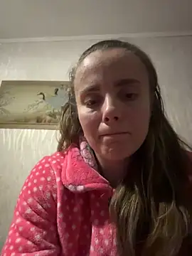 AlisaKissss online show from May 22, 7:34 pm