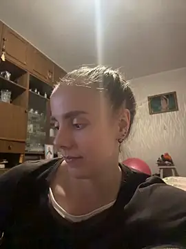 AlisaKissss online show from May 12, 7:42 pm
