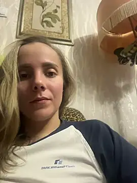 AlisaKissss online show from April 9, 4:01 pm