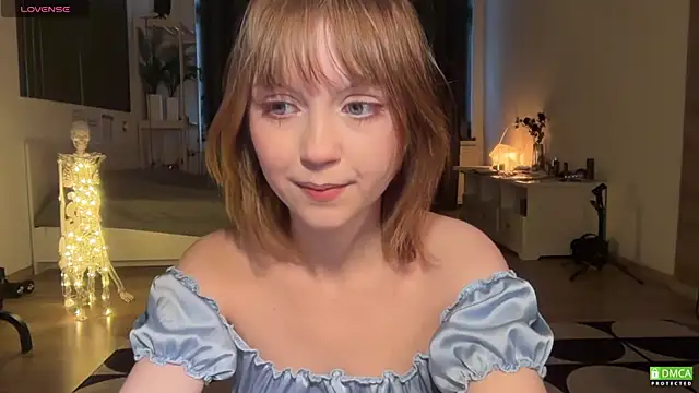 electric babe online show from December 18, 11:26 am