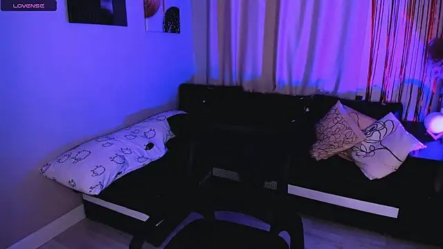 Lily xBabe online show from February 14, 1:35 pm