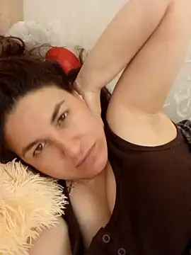 BlackVBarbie online show from October 3, 6:02 pm