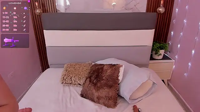 ETHANLOVE1 online show from December 18, 4:17 am