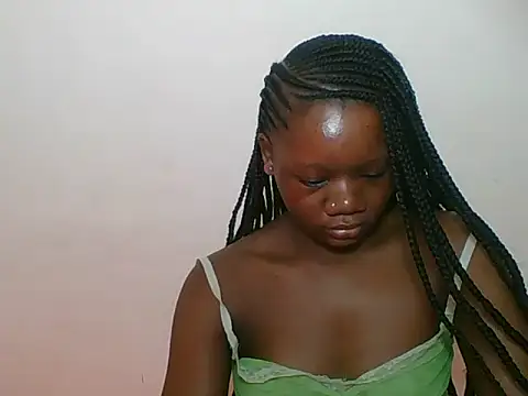 HotJeylee online show from May 6, 3:21 am