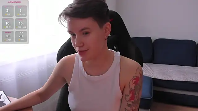 JessieFlower online show from November 8, 9:03 am