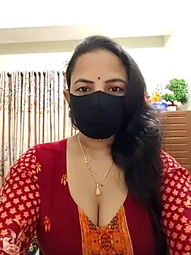 Payel-Sen online show from November 9, 7:10 pm