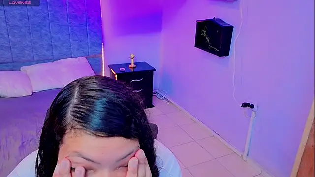 Lana stone  online show from November 25, 3:20 am