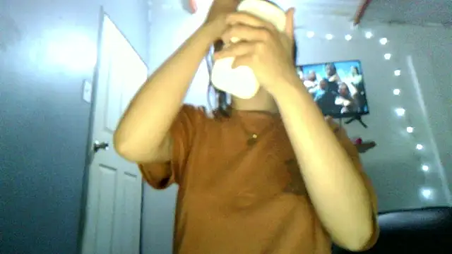 linzeysmith4 online show from March 13, 3:52 am