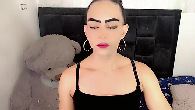 Michell Queen online show from December 1, 7:45 am