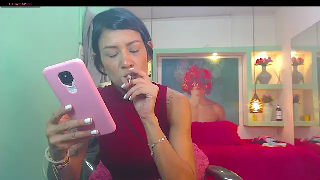 lorenapinto online show from May 21, 1:36 am