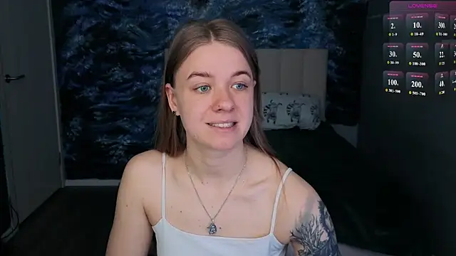 candy maggie online show from March 28, 9:20 am