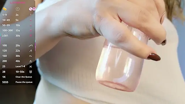 AMELIETARSON online show from November 5, 8:25 pm