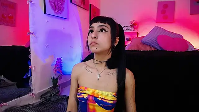 MaveParks  online show from May 25, 12:04 pm