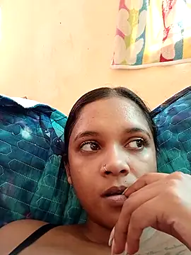 Indianqueen03 online show from May 6, 12:31 pm