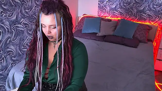 Miss Maya Mils online show from May 8, 1:20 am