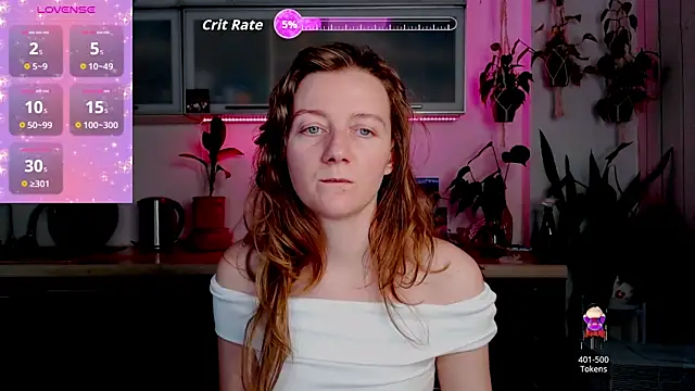 Elly Helly online show from December 13, 8:15 pm