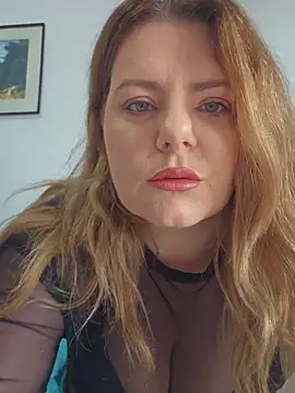 KarlyGray10 online show from May 19, 7:04 am