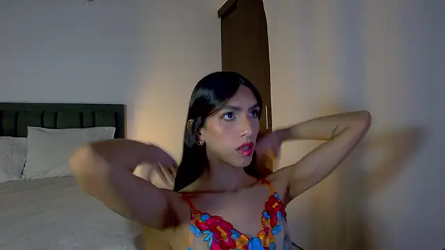 AlanaSofiia online show from May 21, 3:21 pm
