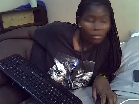 tasha-ashah online show from January 13, 10:30 am