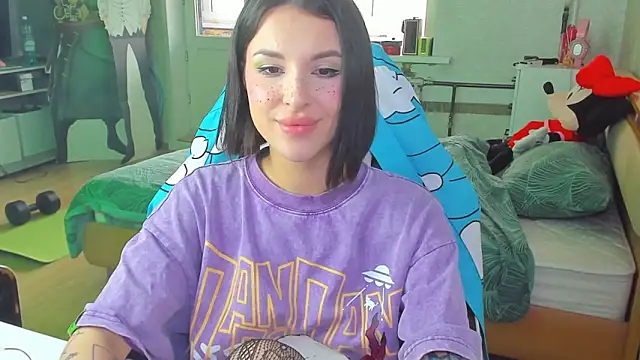 folinskayyya online show from May 13, 7:14 am
