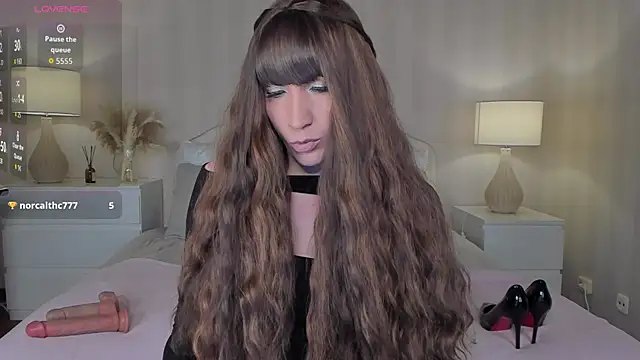 Snapshot of valeriasecret chatting on October 4, 5:24 am valeriasecret online show from October 4, 5:24 am