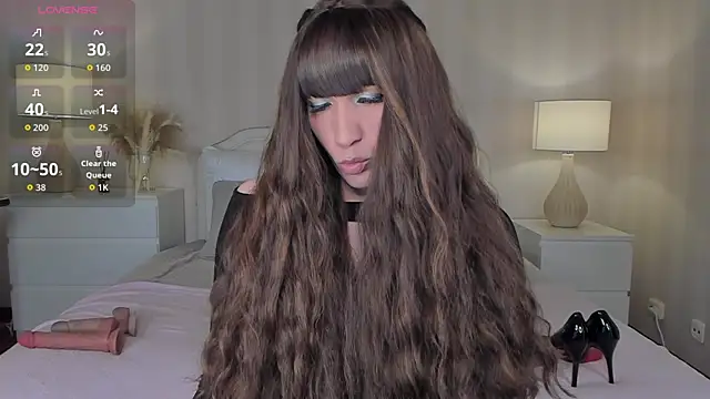 Snapshot of valeriasecret chatting on October 2, 5:23 am valeriasecret online show from October 2, 5:23 am
