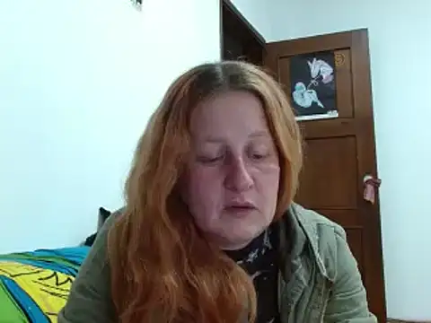 ViioletaMora online show from November 20, 4:24 am