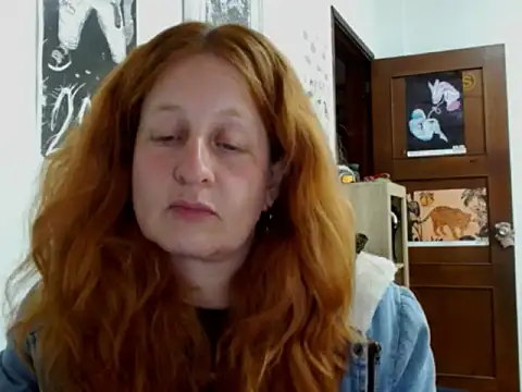 ViioletaMora online show from May 20, 4:42 am