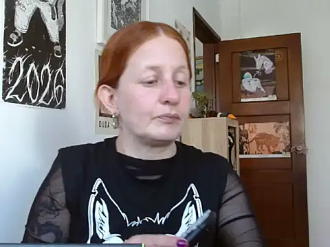 ViioletaMora online show from May 9, 7:49 pm