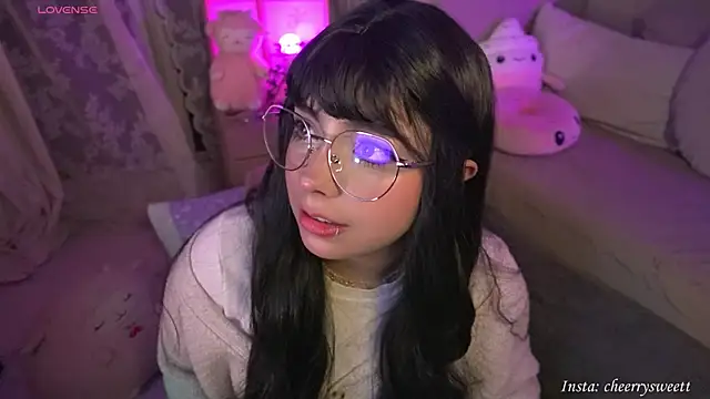 Cheerrysweett online show from February 7, 1:20 am