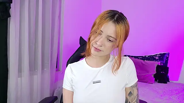 annie mora online show from March 11, 1:10 am